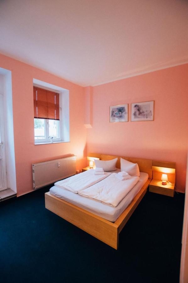 Hotel My Bed Dresden Exterior photo