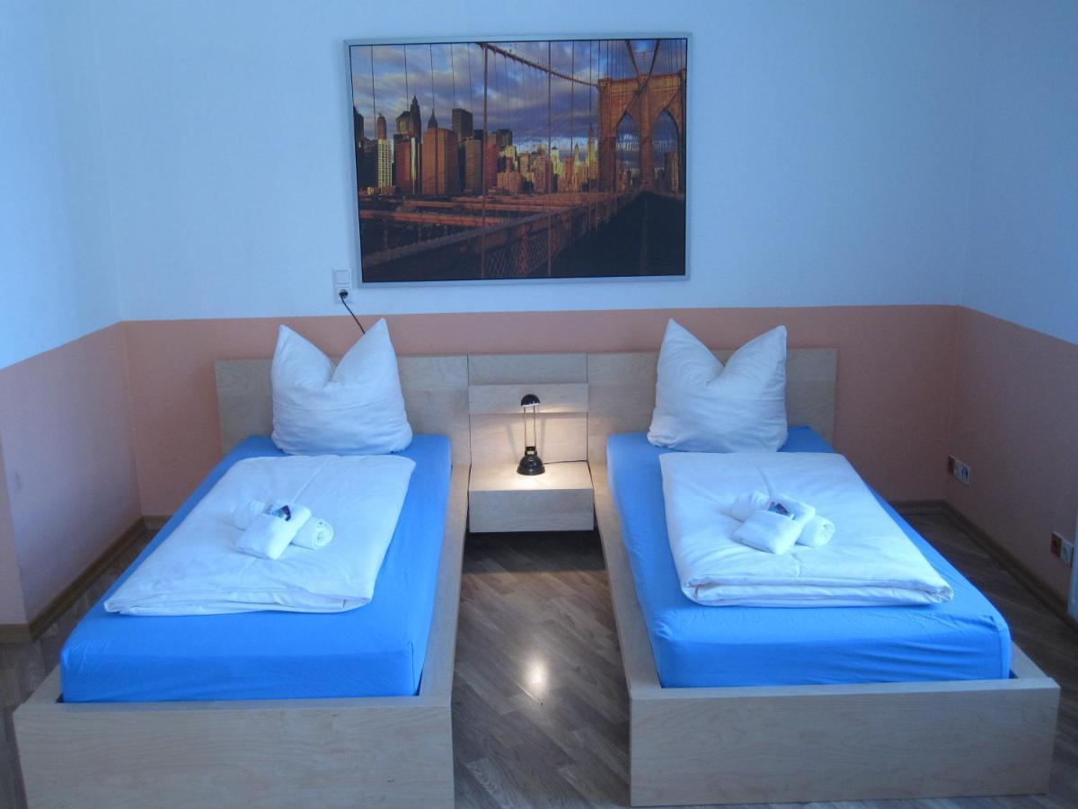Hotel My Bed Dresden Exterior photo